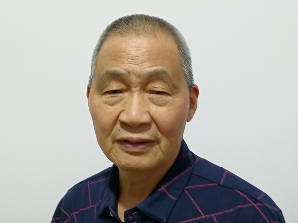 李启亮.jpg